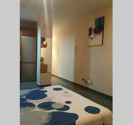 Studio Wifi Beach Front Apartment